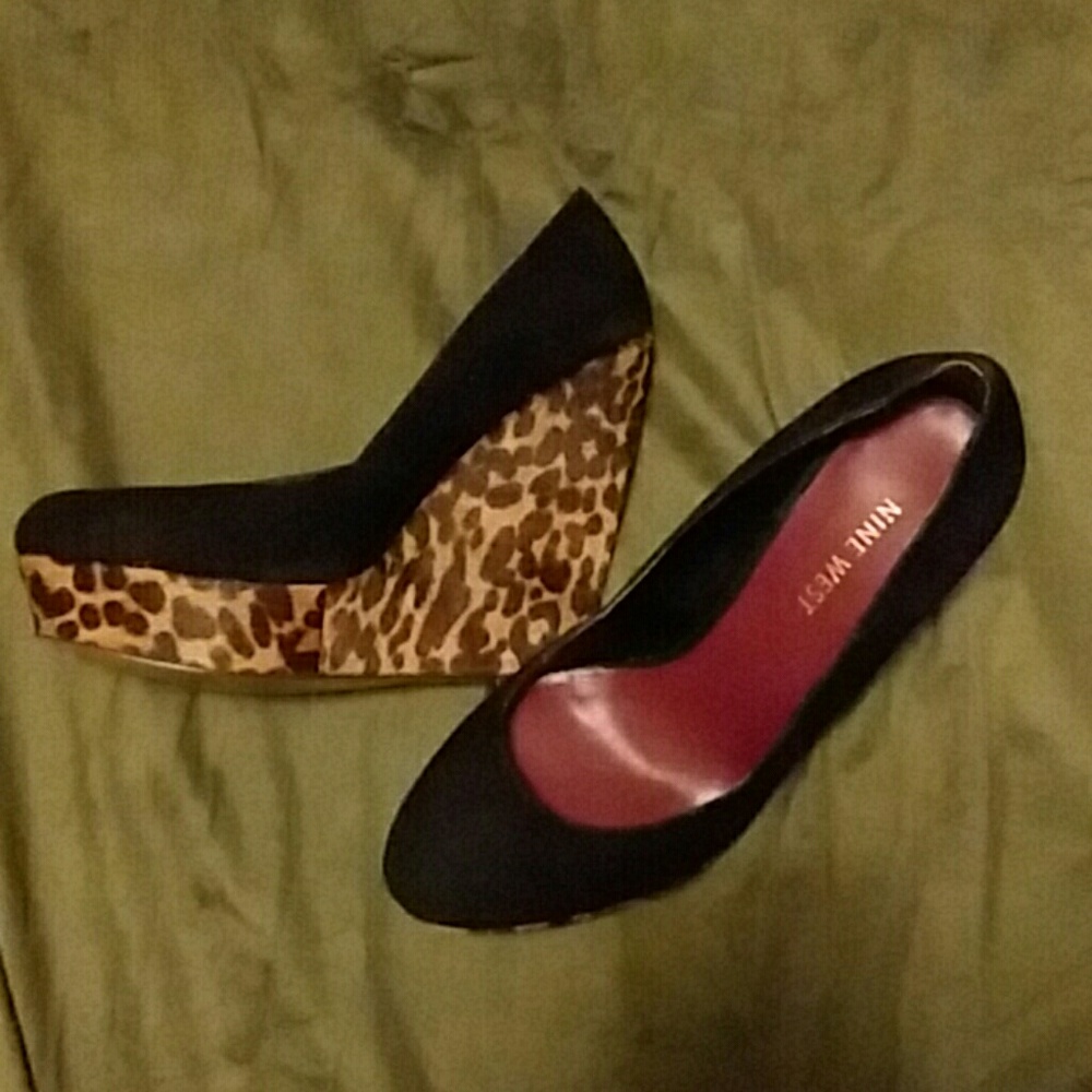 Size 7 chic shoe